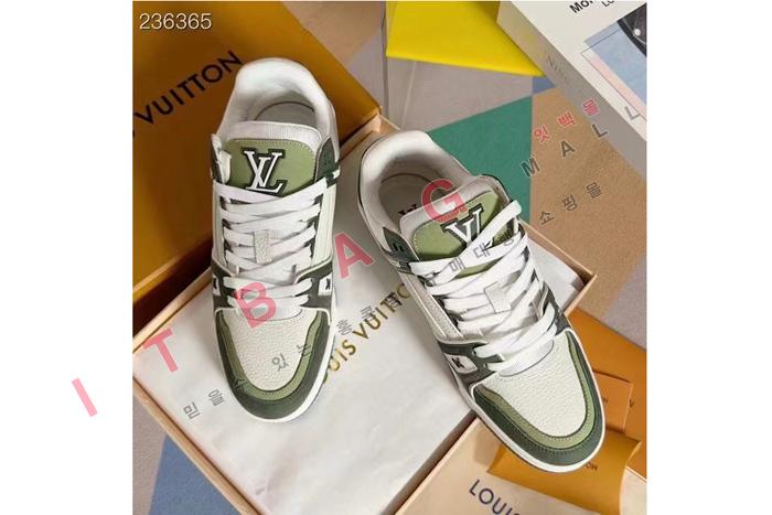 ���̺��� Ʈ���̳�  YF9657-2  ��������