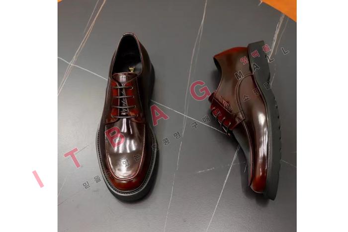 ����� ���� ����  YF9674