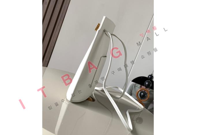 �ο��� ���̽� ���� - Ŭ���� ī����Ų  L6928-6