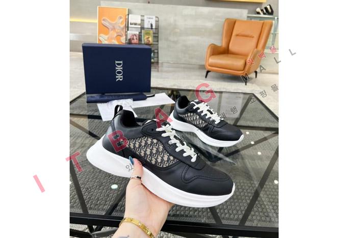 ��� ���� ����Ŀ�� MYB6943