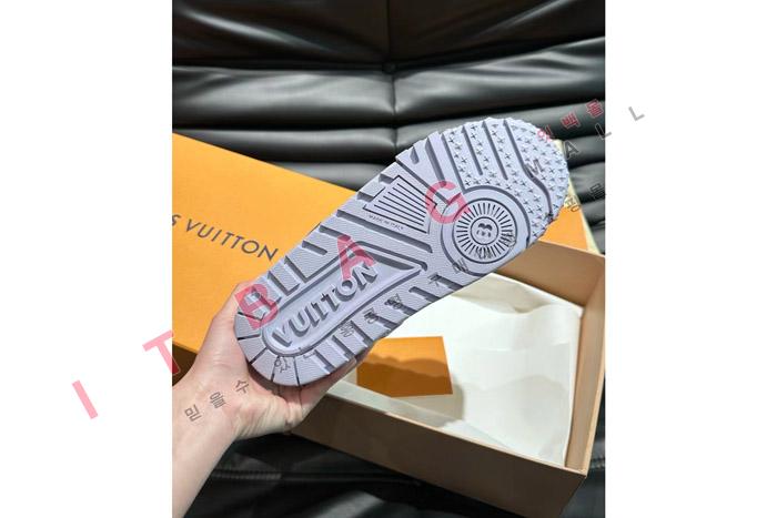 ���̺��� Ʈ���̳� �ƽ� ����Ŀ�� SP2633-4  ��������