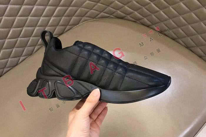 ������ ���� ����Ŀ�� MYB6532