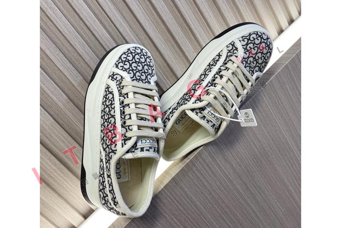 ���� GG ����Ŀ�� YIBU2053-1     5CM