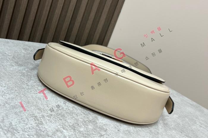 ����� �Ƹ��� ����� 1BD365-3