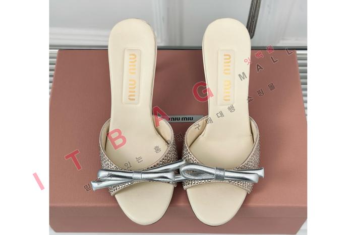 �̿�̿� �� ����   YIBU2061     7.5CM