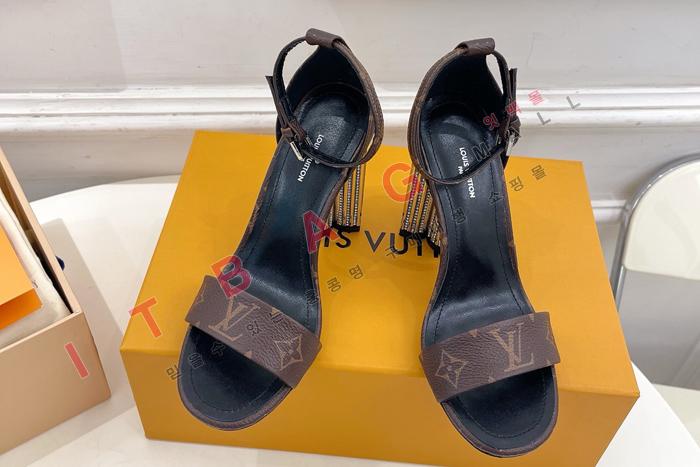 ���̺��� �� ���� YIBU2063     10CM