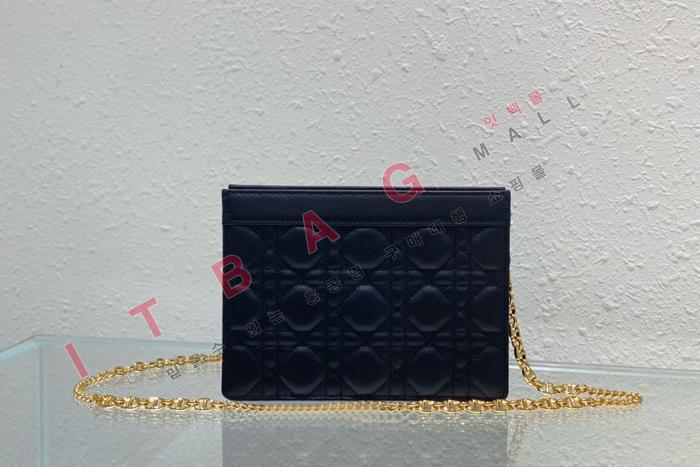 ��� Caro Every Dior �Ŀ�ġ  DR90322