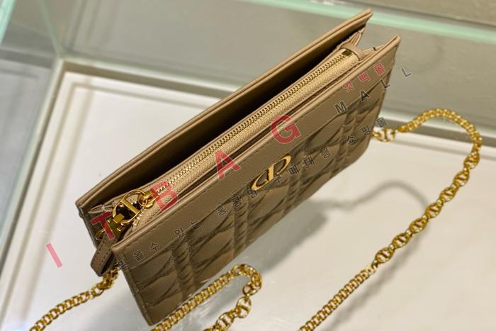 ��� Caro Every Dior �Ŀ�ġ  DR9032-1