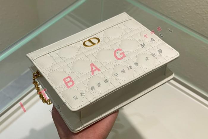 ��� Caro Every Dior �Ŀ�ġ  DR9032-2