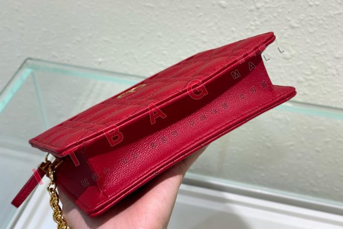��� Caro Every Dior �Ŀ�ġ  DR9032-3