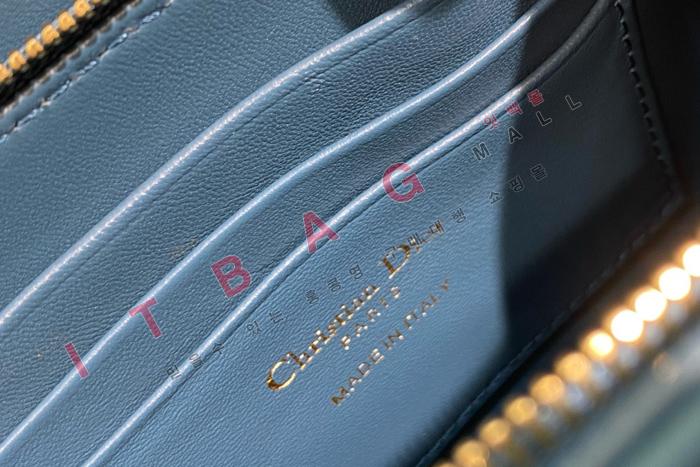 ��� Caro Every Dior �Ŀ�ġ  DR9032-5
