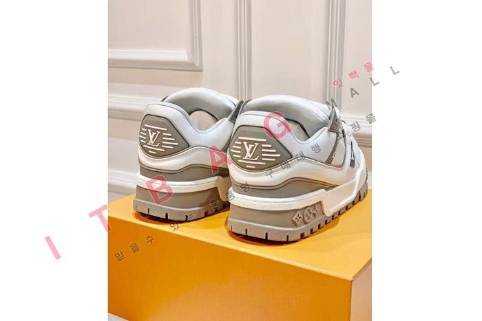 ���̺��� Ʈ���̳� �ƽ� ����Ŀ�� YF8950    ��������