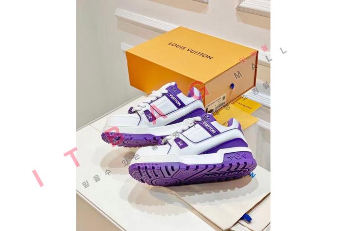 ���̺��� Ʈ���̳� �ƽ� ����Ŀ�� YF8950-2    ��������