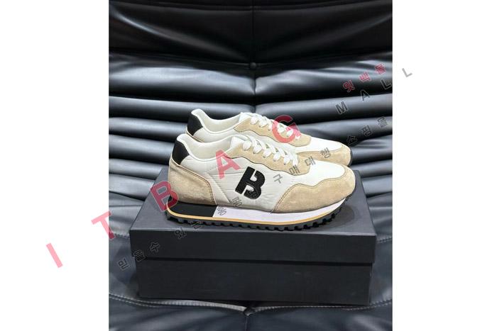 BOSS  ���� ����Ŀ��   YF8952-1