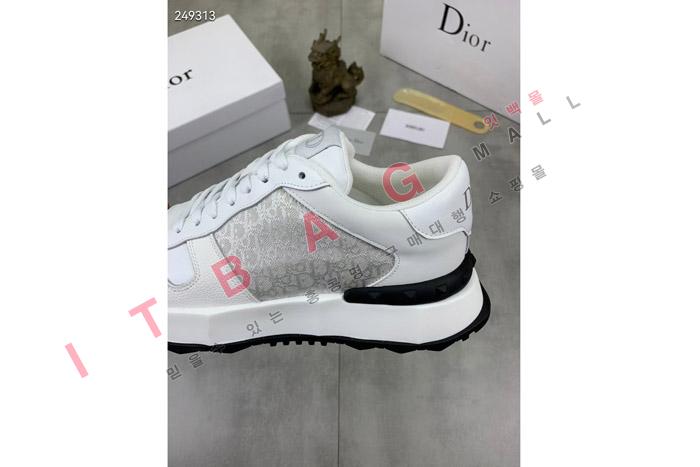 ��� ���� ����Ŀ��  MYB0323