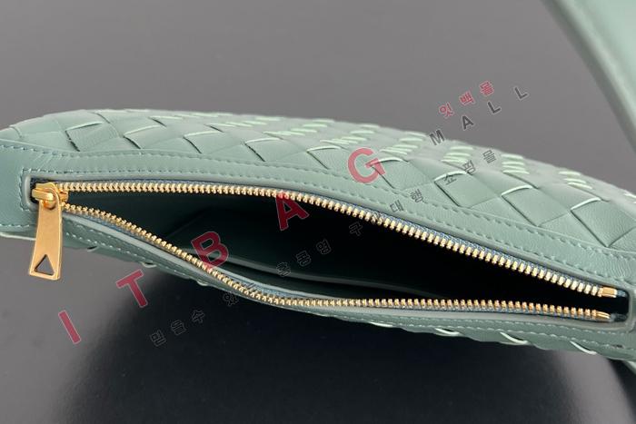 ���װ� �̴� ��������  SF09387-1