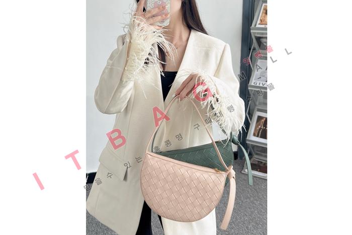 ���װ� �̴� ��������  SF09387-3