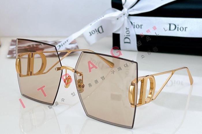 ���  30Montaigne S7U ���۶�  BS6522 ��9�÷�)