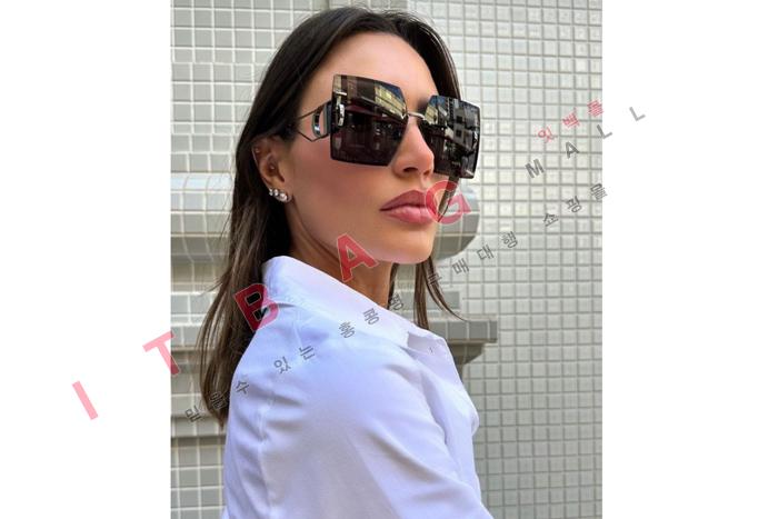 ���  30Montaigne S7U ���۶�  BS6522 ��9�÷�)