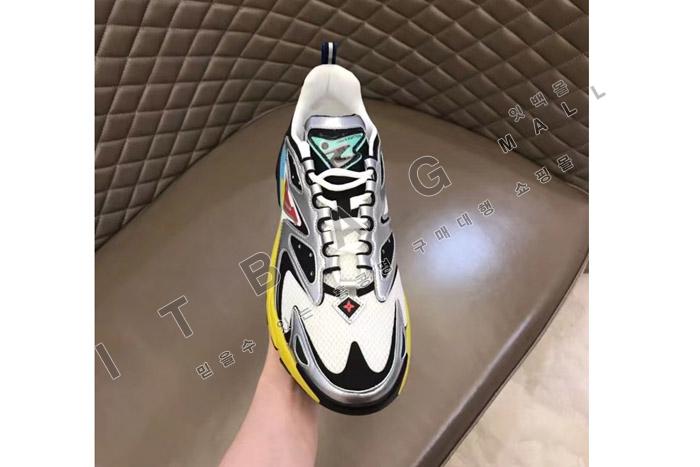 ���̺��� ���� ��ƽ ����Ŀ�� YF3163-1