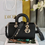 ��� Lady D-Sire  ���� �� DR9038