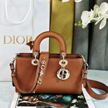 ���  Lady D-Sire  ���� �� DR9038-3