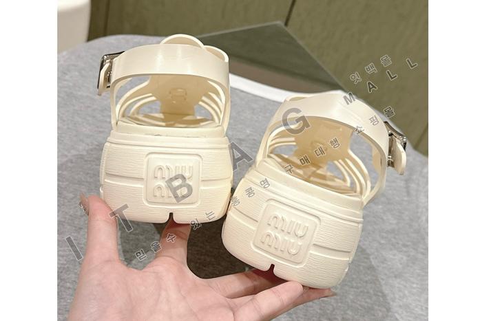 �̿�̿� EVA �÷��� ������ ���� YIBU2085-1     5CM