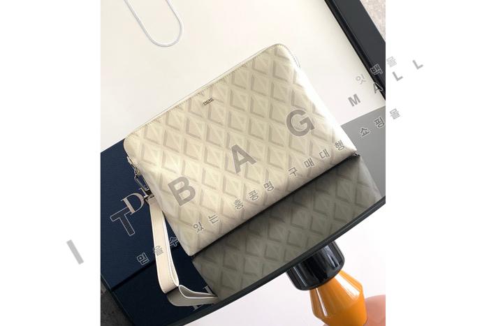 ��� Galaxy ����  �Ŀ�ġ  DR9044