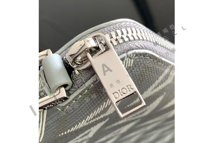��� Galaxy ����  �Ŀ�ġ  DR9044-1