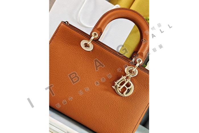 ��� Lady D-Sire �̵�� ��  DR9045-1