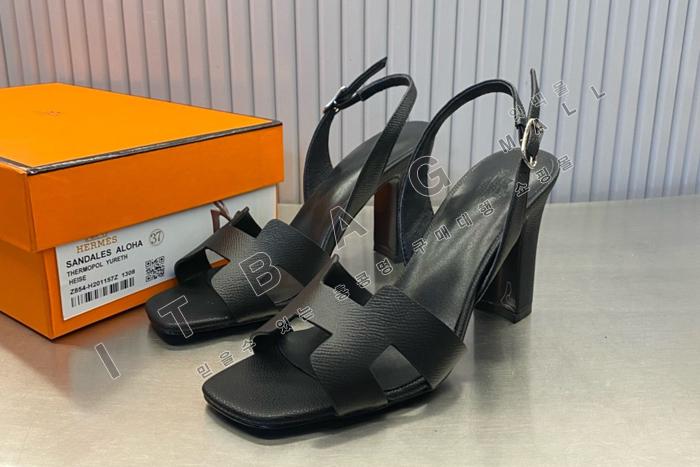 �����޽� ��  ����  YIBU1655-2     8CM