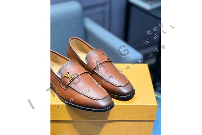 ���̺���  ���� ���� YF9230
