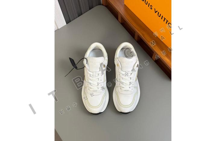 ���̺��� �׿� �� ����� ����Ŀ�� YF9234-5