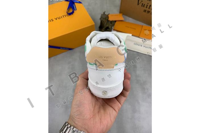���̺��� ��Ÿ��� ����Ŀ�� MYB6492-3      ��������