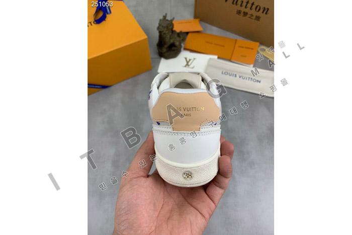 ���̺��� ��Ÿ��� ����Ŀ�� MYB6492-4      ��������