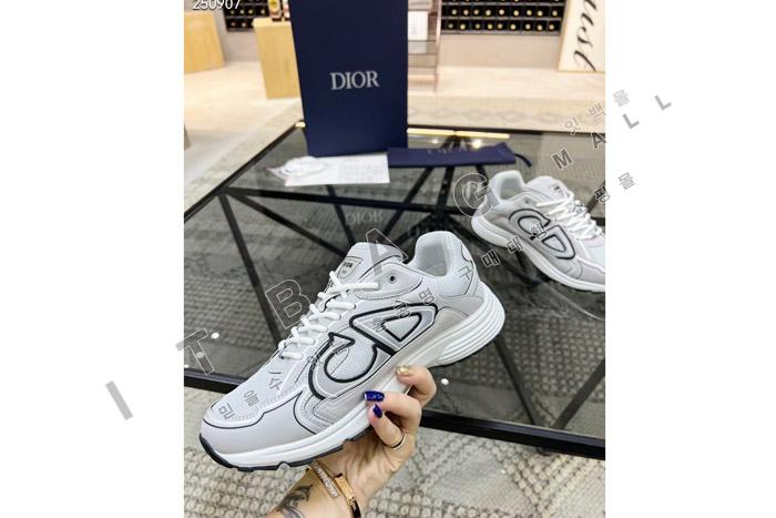 ��� B30 ����Ŀ�� MYB6496-1