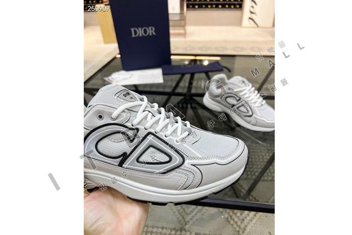 ��� B30 ����Ŀ�� MYB6496-1