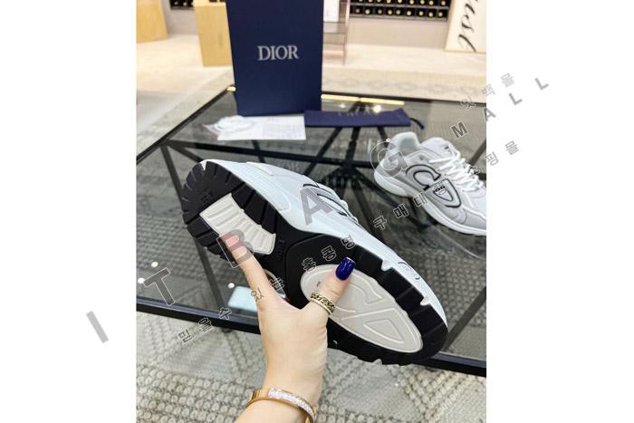 ��� B30 ����Ŀ�� MYB6496-1