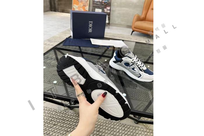 ��� B30 ����Ŀ��  MYB6496-2