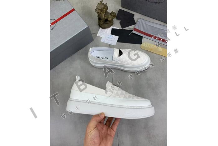 ����� ���� ����  MYB6497-1