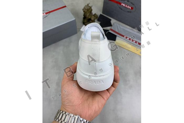 ����� ���� ����  MYB6497-1