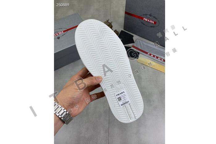 ����� ���� ����  MYB6497-1