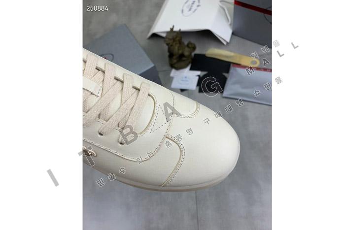 ����� ���� ����Ŀ��  MYB6498-3