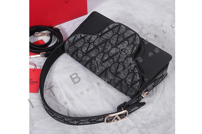 �߷�Ƽ�� �׶� ������ Ʈ�� ���ڳ� �׸��� �����  DX0183