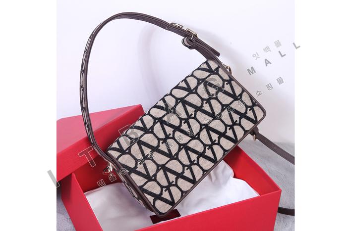 �߷�Ƽ�� �׶� ������ Ʈ�� ���ڳ� �׸��� �����  DX0183-2