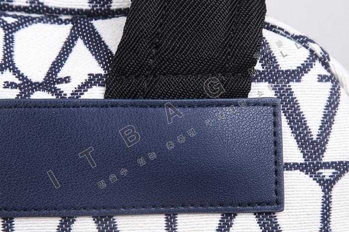 �߷�Ƽ�� Ʈ�� ���ڳ�׶��� ����   DX0186-1