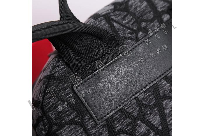 �߷�Ƽ�� Ʈ�� ���ڳ�׶��� ����   DX0186-2