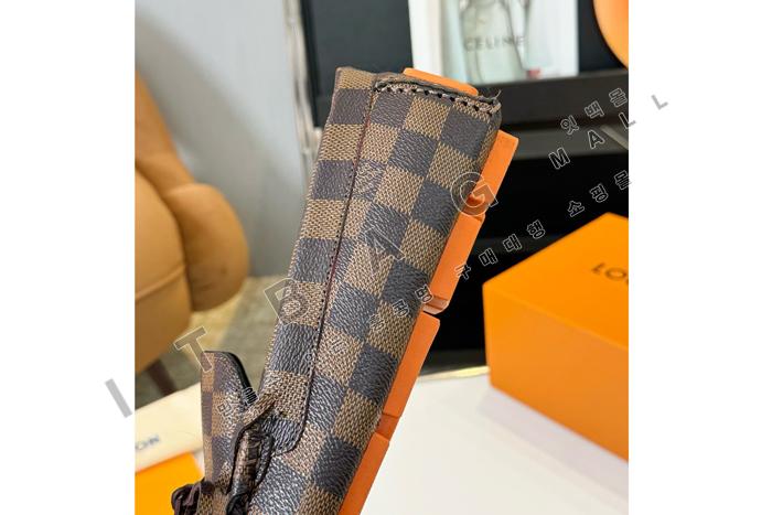 ���̺��� �۷θ��� ���� ����  SH4855