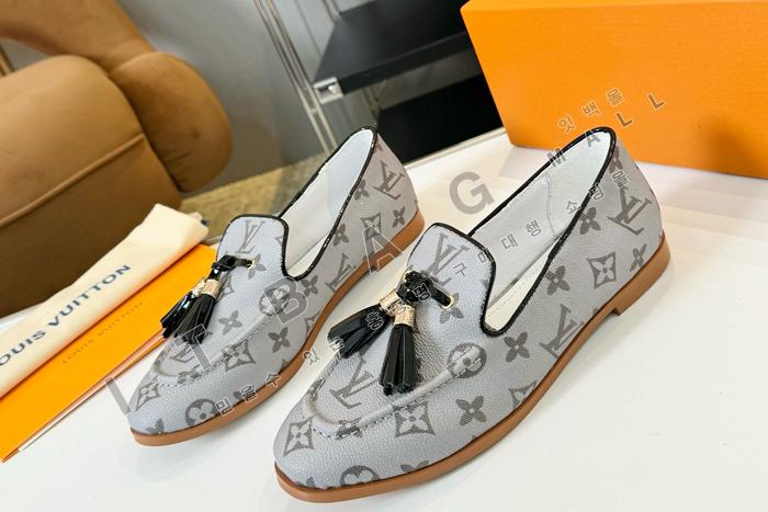 ���̺��� �۷θ��� ���� ����  SH4856