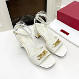 �߷�Ƽ�� ����ٴ� V�ΰ� �� ����  YIBU1680-3     7CM